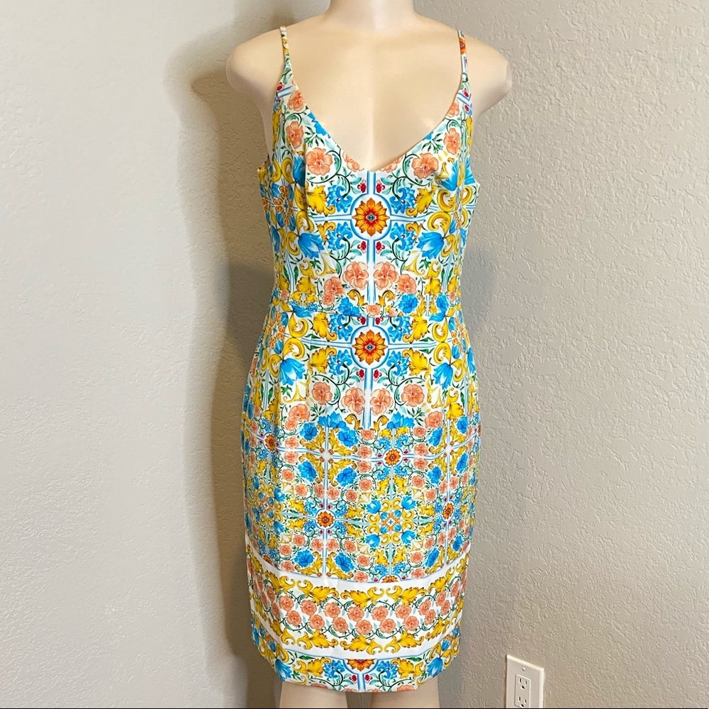 Black Halo Sheath Floral Print Dress